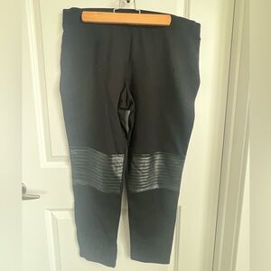 DKNY Black Leggings with Textured Knee Patches - XL